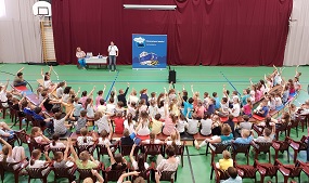 A Miskolc-Diósgyőri Református Általános Iskola és Óvoda tornatermében volt a találkozó